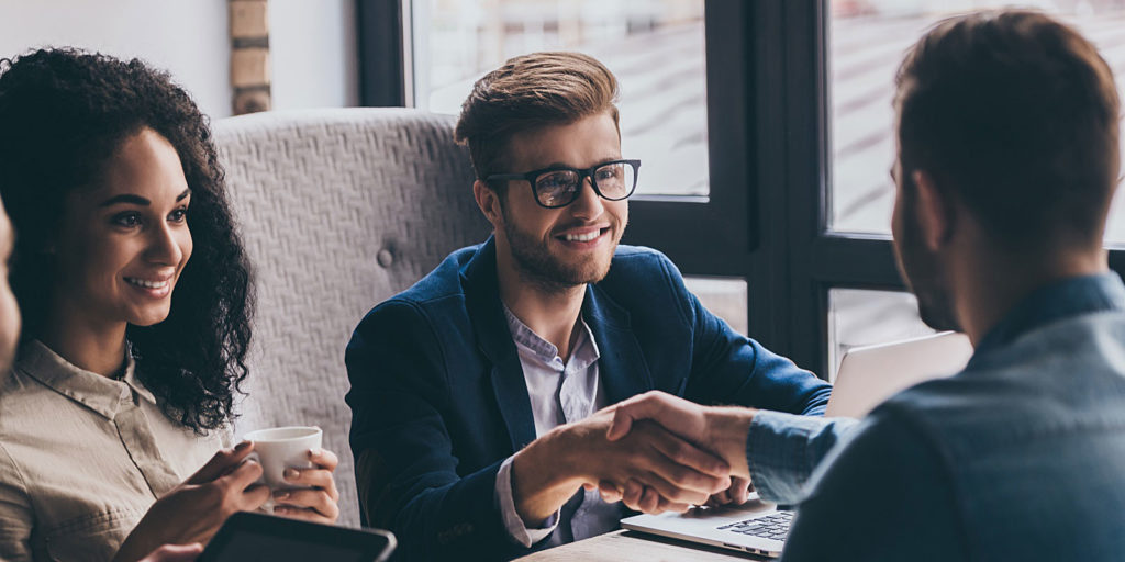 a college student applying for a digital marketing internship