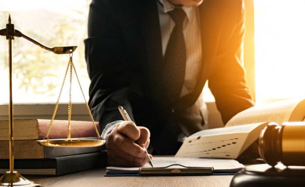 Attorney who uses a professional law firm SEO agency