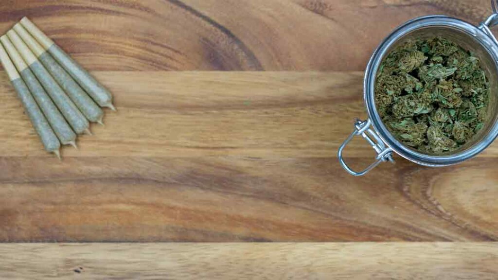 cannabis dispensary working on their seo strategy