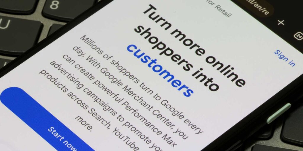 PMax advertisement shown on the Google Ads website on a mobile device